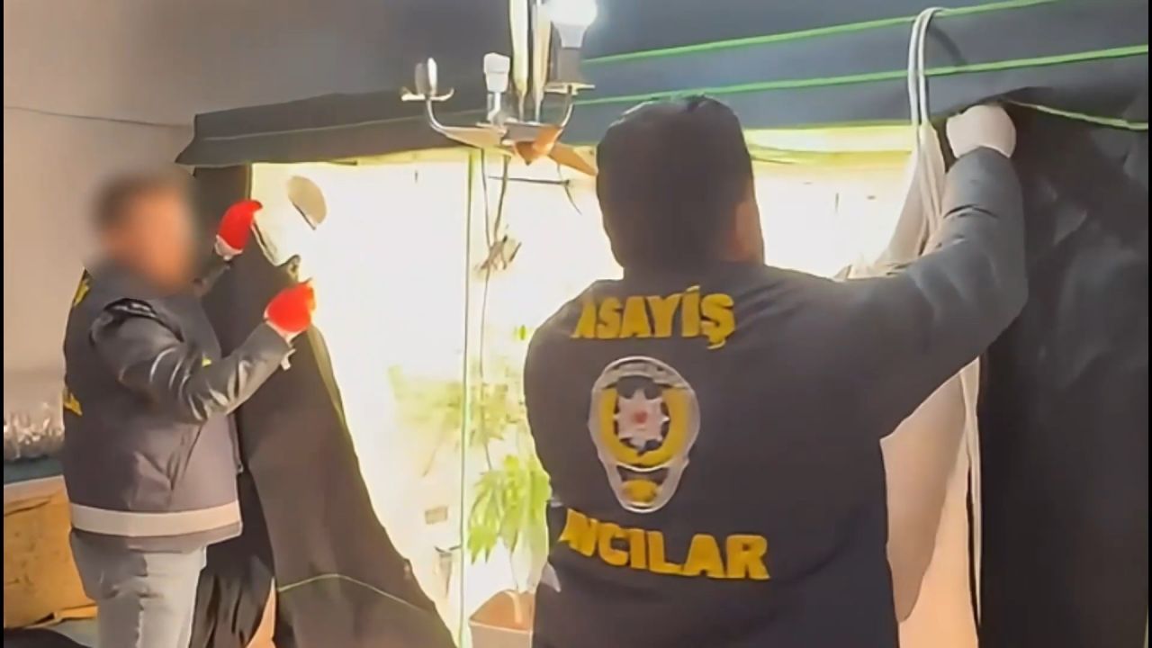Avcılar'da uyuşturucu imalathanesine operasyon: 2 gözaltı 2