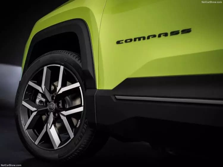 Yeni Jeep Compass Türkiye'ye geldi! Yeni Jeep Compass fiyatı ne kadar, yeni Jeep Compass özellikleri neler? 16