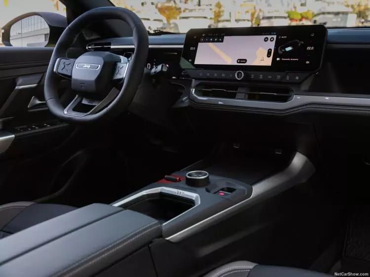 Yeni Jeep Compass Türkiye'ye geldi! Yeni Jeep Compass fiyatı ne kadar, yeni Jeep Compass özellikleri neler? 3