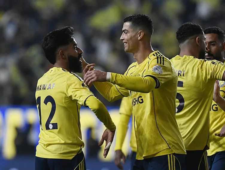 Dünyanın en sevilen 50 kulübü arasında 1 Türk takımı var 30