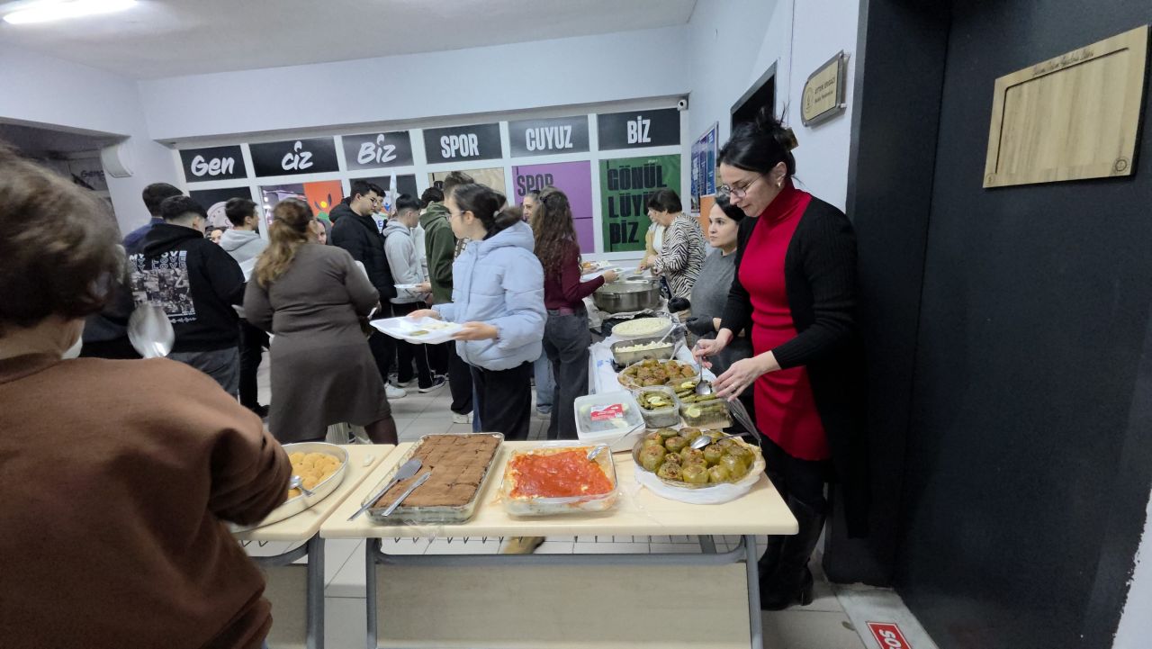 Edirne’de imece usulü iftar: Okul içinde Ramazan bereketi 3