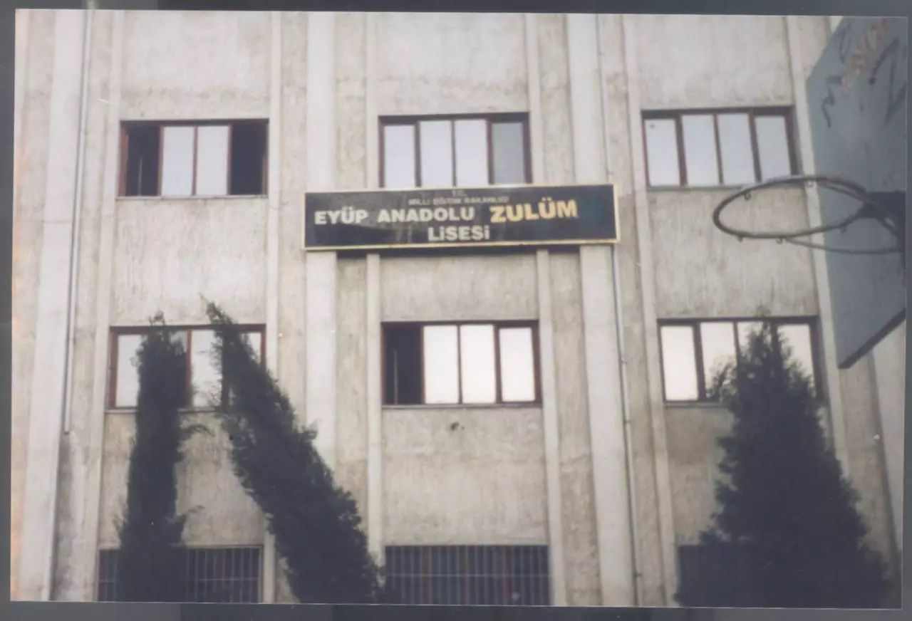 Kimi evladını, kimi geleceğini kaybetti! Bunların hepsi bu topraklarda yaşandı! İşte okuyunca ürpereceğiniz 28 Şubat'ın silinmeyen yaraları... 10