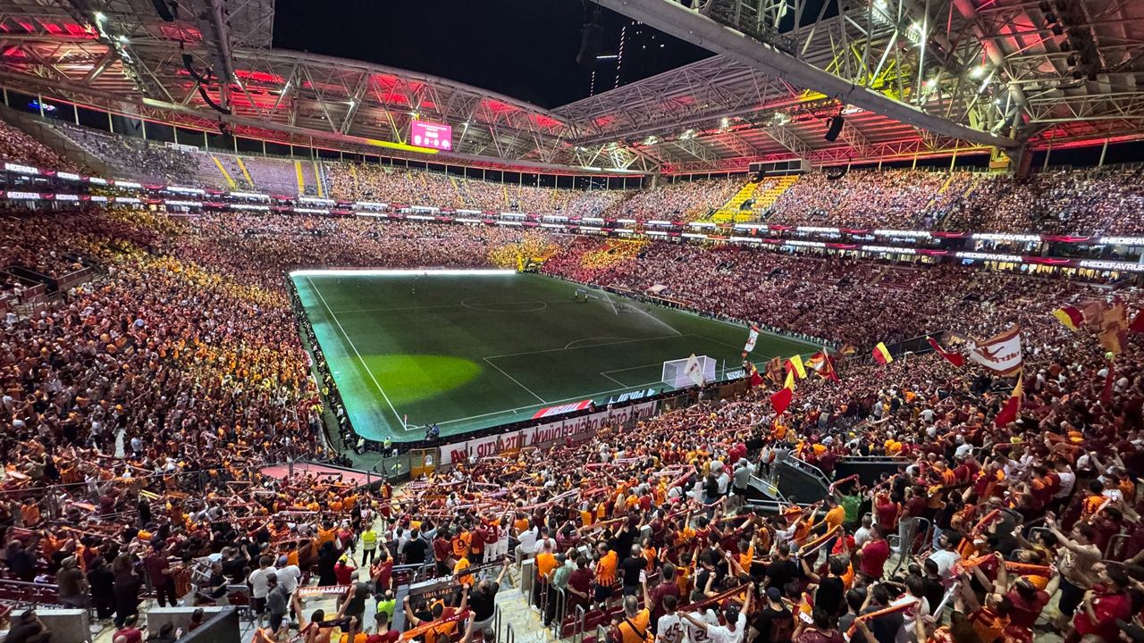 Galatasaray'ın Alanyaspor maçı ilk 11'i belli oldu! Okan Buruk bu sefer sürprize izin vermeyecek 1