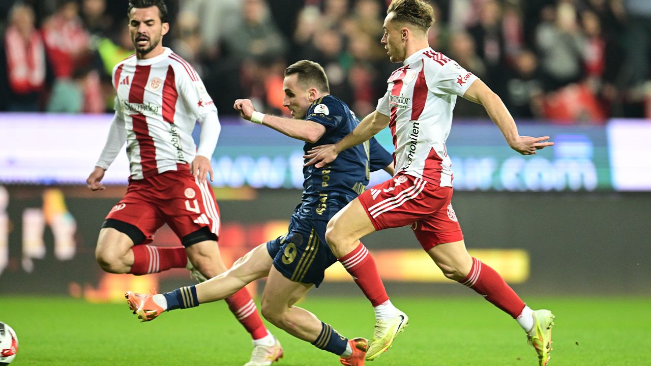 Fenerbahçe'de Tedesco ile ilgili şok iddia: Gitmek istiyor 6