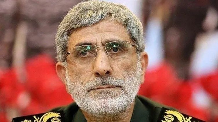 İran'da 'köstebek' alarmı! İsrail-ABD saldırısından dakikalar önce ayrıldı... Hamaney'in yanındaki Kaani İran'ı satmakla suçlanıyor... 11