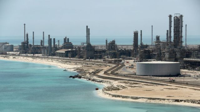 Körfez'de siyonist tuzak! Dünyayı sarsan sahte bayrak iddiası: Suudi Arabistan'ın petrol rafinerisini İsrail vurdu! 4
