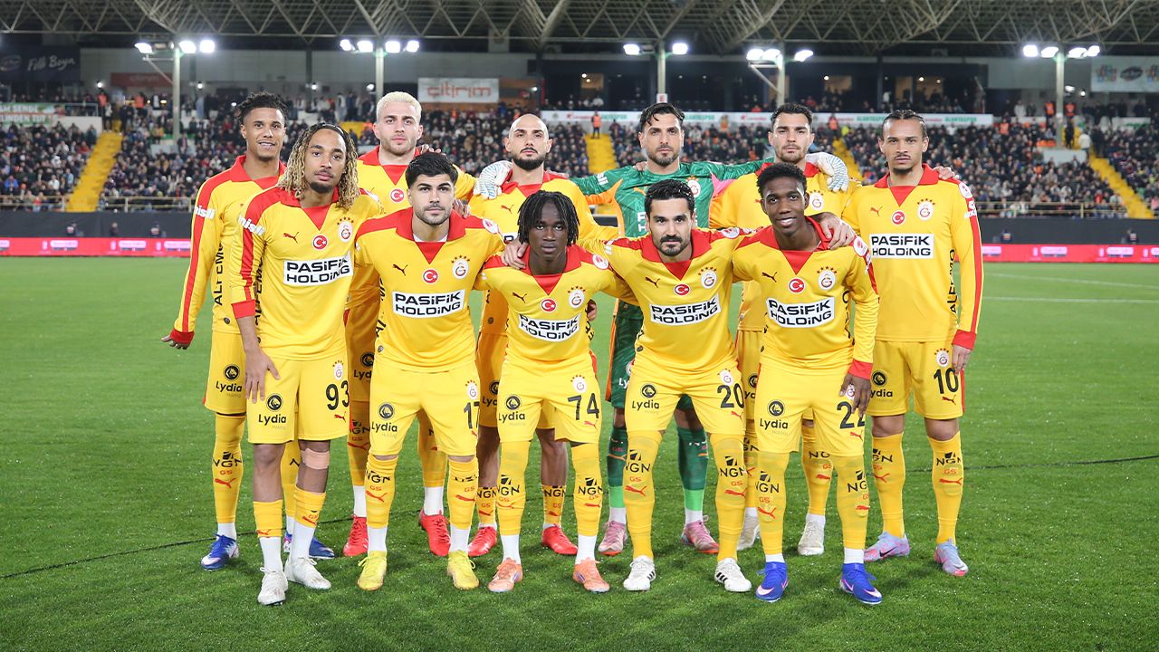 Galatasaray'ın yeni transferine sert eleştiri 1