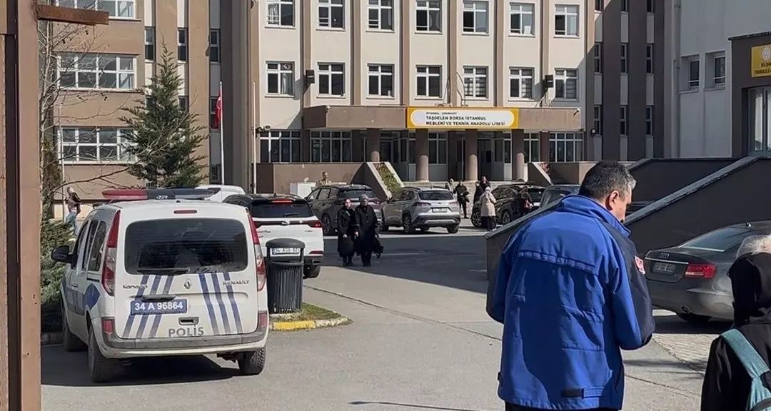 Fatma Nur öğretmenin cinayetinde kahreden detaylar ortaya çıktı: Öğrencilerini korumak için siper olmuş, son sözleri yürek yaktı! 3