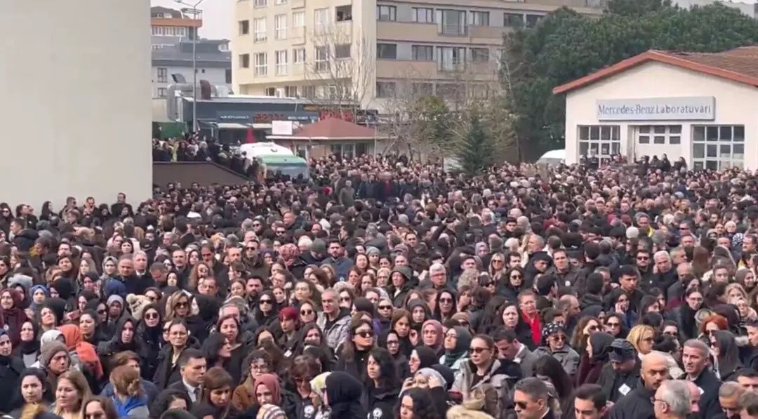 Fatma Nur öğretmenin cinayetinde kahreden detaylar ortaya çıktı: Öğrencilerini korumak için siper olmuş, son sözleri yürek yaktı! 5