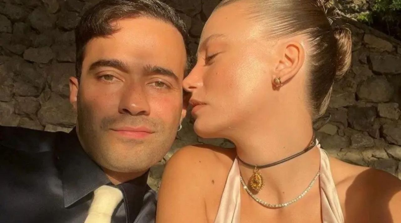Serenay Sarıkaya Rosie Huntington-Whiteley ile pişti oldu 2