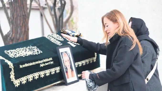 Cemiyeti sarsan ölüm: Gizli kamera her şeyi ortaya çıkardı! Boronkay ailesinin annelerini hemşire mi öldürdü? 4