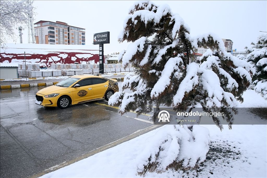 Yarın için uyarı geldi! 17 ilde sağanak, 23 ilde kar yağışı bekleniyor 43