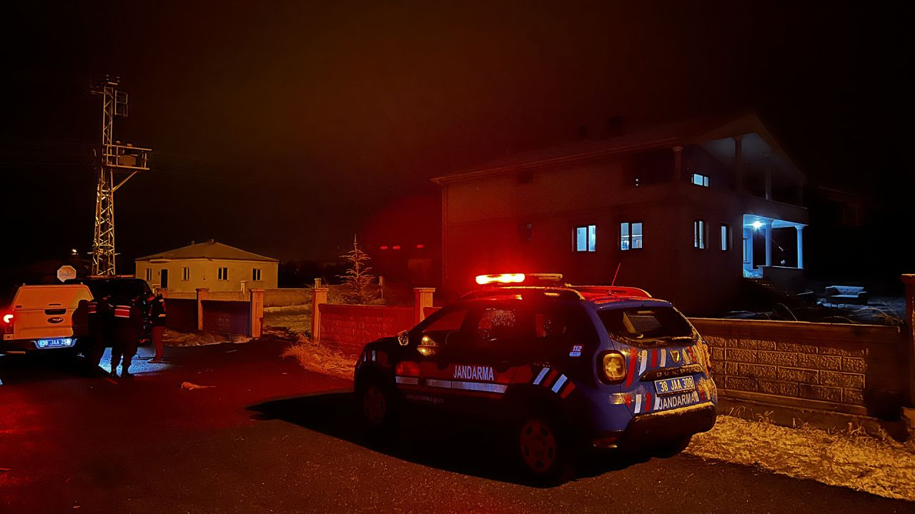 Kayseri'de aileler arası facia! 1 ölü, 2 yaralı 5