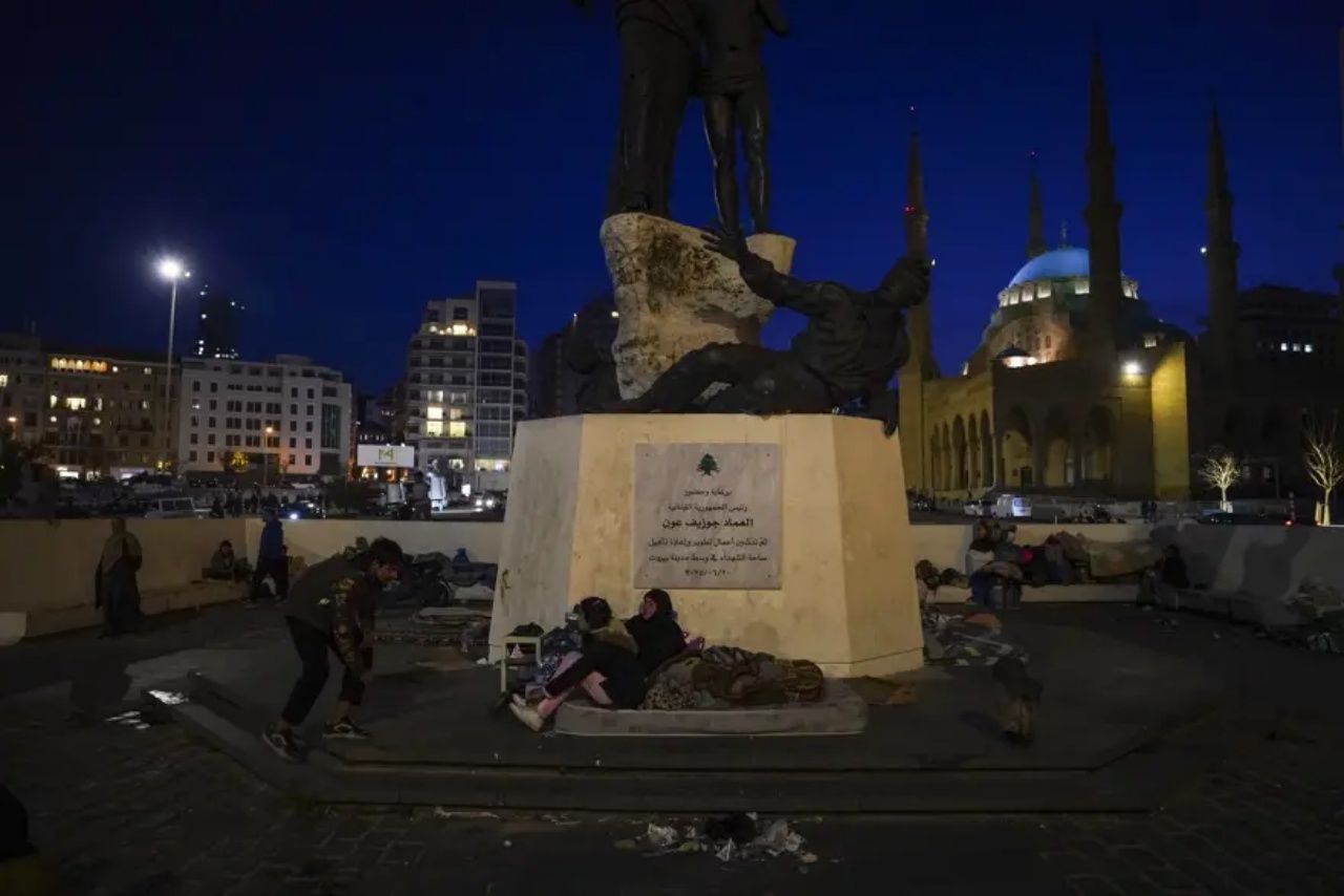 Lübnan'da insani felaket büyüyor! Binlerce kişi evlerini terk etti, sokakta kalıyor 3