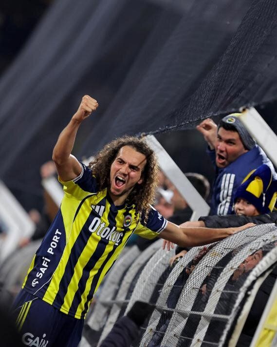 "Matteo Guendouzi ve Ederson kırmızı karttan atılmalıydı! Fenerbahçe'nin 3. golünde ofsayt yok" Trio ekibi maçtaki hakem hatalarını açıkladı 32