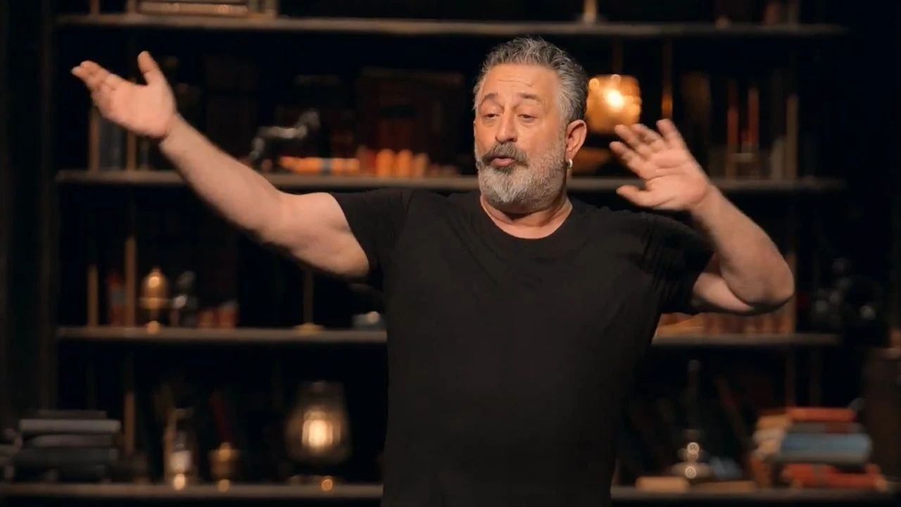 Cem Yılmaz'ın yeni sevgilisi! El ele görüntülendiler! Bakın kimmiş.... 5