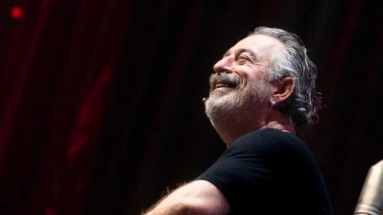 Cem Yılmaz'ın yeni sevgilisi! El ele görüntülendiler! Bakın kimmiş.... 4