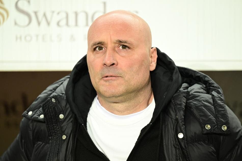 Kulüplerin isyanı karşılık buldu! TFF'den resmen itiraf geldi: "Hakemlerimiz 2 haftadır hata yapıyor!" MHK acil koduyla toplantıya çağırdı 10