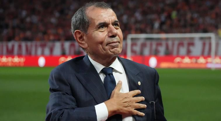 Dursun Özbek'in futbolculuk yılları! Cumhurbaşkanı Erdoğan ile aynı sahayı paylaşmış 10