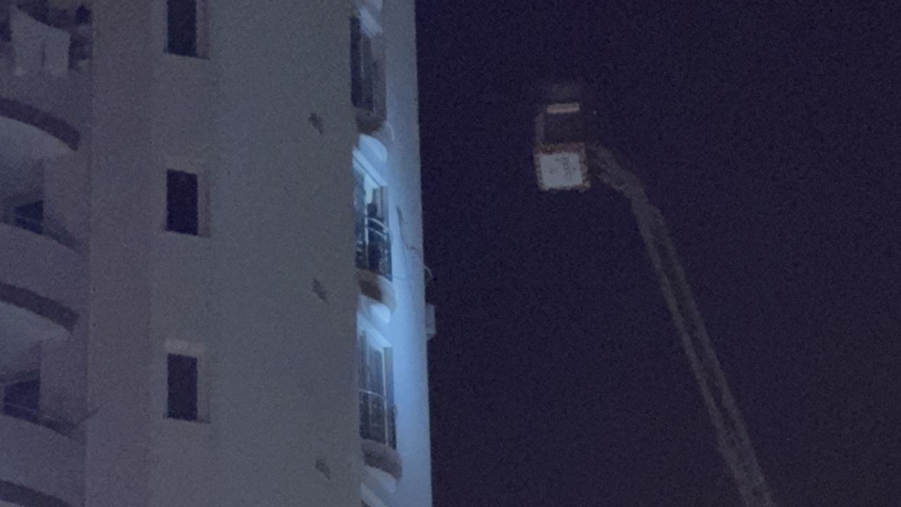 Adana'da kolonyalı dehşet! "Kendimi ve evi yakacağım" diyerek korku saçtı 5