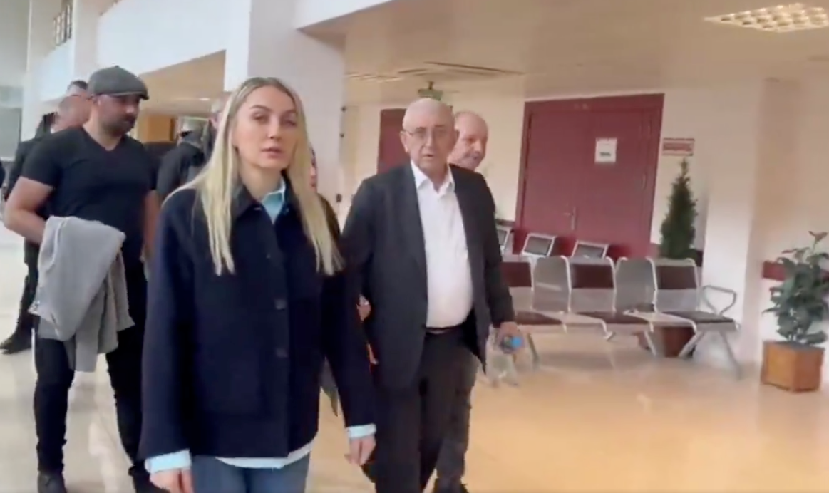İBB DAVASI 4. GÜN SON DAKİKA: Ekrem İmamoğlu bariyerleri aştı, mahkemeyi karıştırdı! Akılamaz şov! Duruşma ertelendi... 9