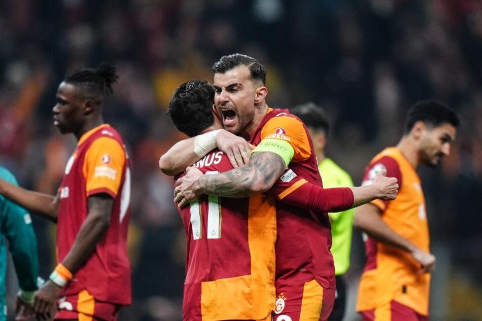Galatasaray Avrupa'da yeniden tarih yazıyor! Okan Buruk Şampiyonlar Ligi'nde çeyrek finalin ucunda 2