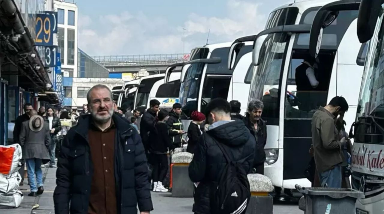 Bayramda tatile gidecekler için bayram biletleri satışta çıktı! İşte akaryakıt zamlarının ardından yeni bilet fiyatları 2