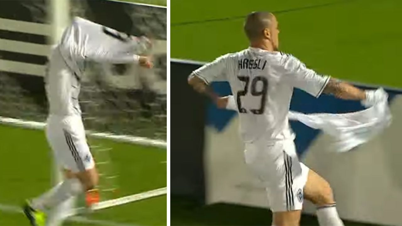 Üst üste 2 forma giyen futbolcu, birini gol sevincinde çıkarırsa kart görür mü? 1
