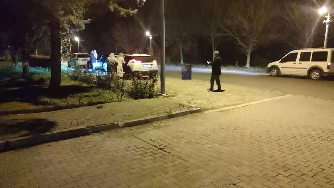 Tokat'ta 5.5 büyüklüğünde deprem! Okullar tatil edildi... Uzmanlardan uyarı: Artçı sarsıntılar devam edebilir, hasarlı evlere girmeyin! 2