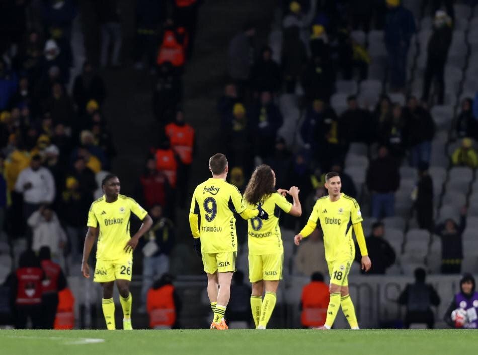 Rıdvan Dilmen büyük tehlike öncesi Fenerbahçe'yi uyardı: "Haftaya taraftar tribüne başka amaçla gelecek" 4