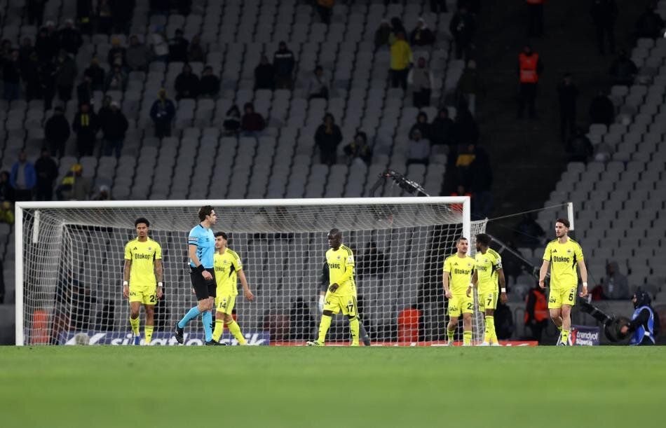 Rıdvan Dilmen büyük tehlike öncesi Fenerbahçe'yi uyardı: "Haftaya taraftar tribüne başka amaçla gelecek" 7