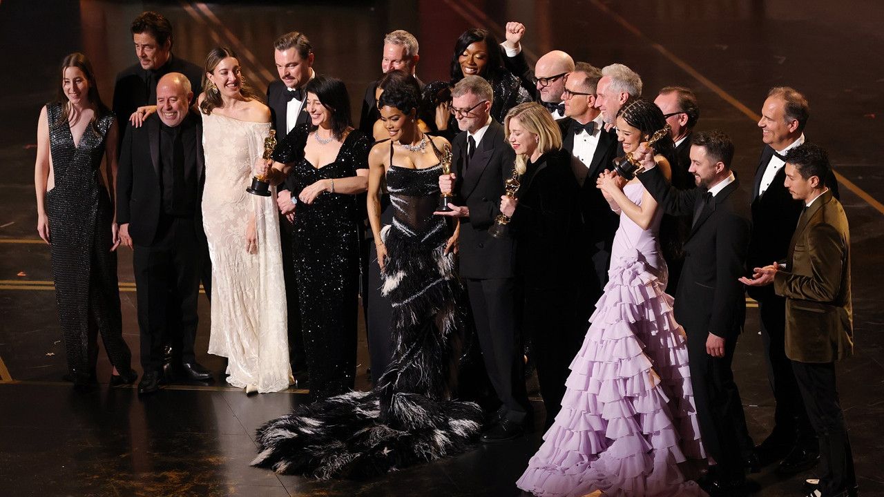 Oscar 2026 kazananların tam listesi! Oscar'da şoke eden gece... Hollywood’da büyük sürpriz: 9 adaylı favori eli boş döndü! "Savaş Üstüne Savaş" tarih yazdı! 12