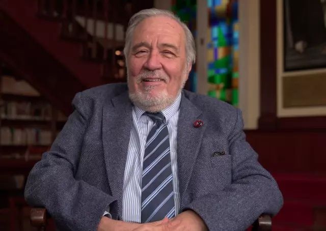 İlber Ortaylı cenaze töreninde duygu dolu anlar... Kızının sözleri yürekleri dağladı: Dün odasına girdiğimde... 3