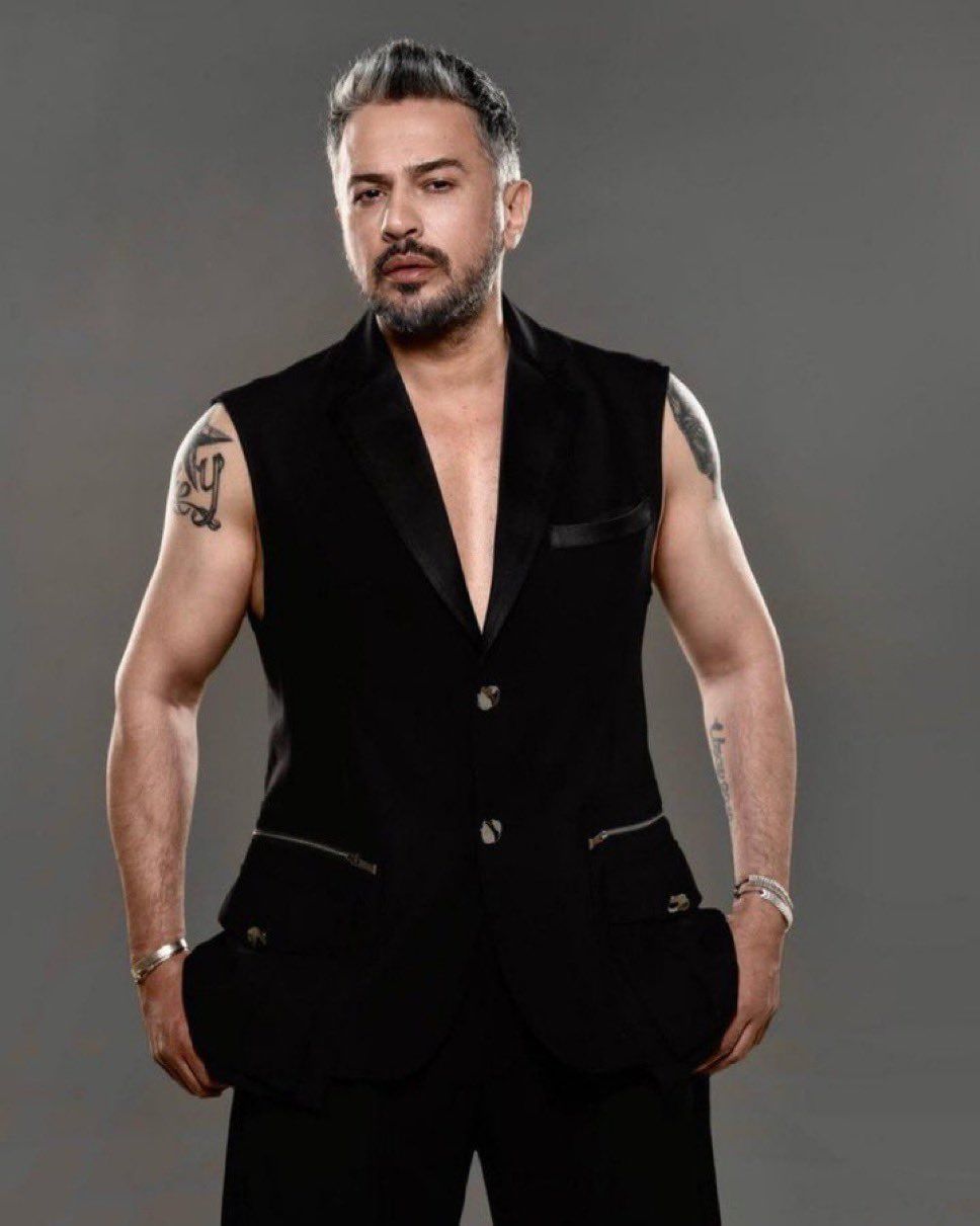 Emre Altuğ aşk yaşıyor! Bakın sevgilisi kimmiş... 1