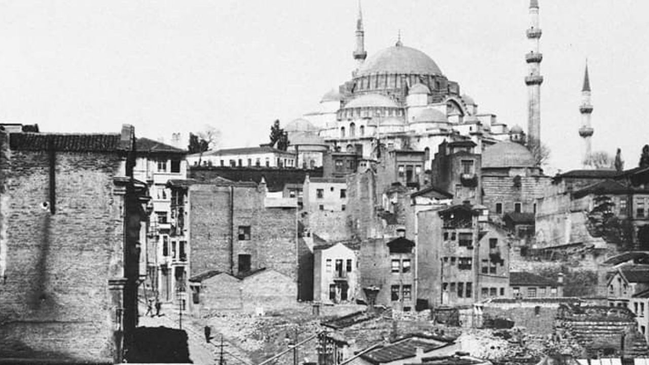 İlber Ortaylı'dan geriye kalanlar! İstanbul gezi rotası... 3