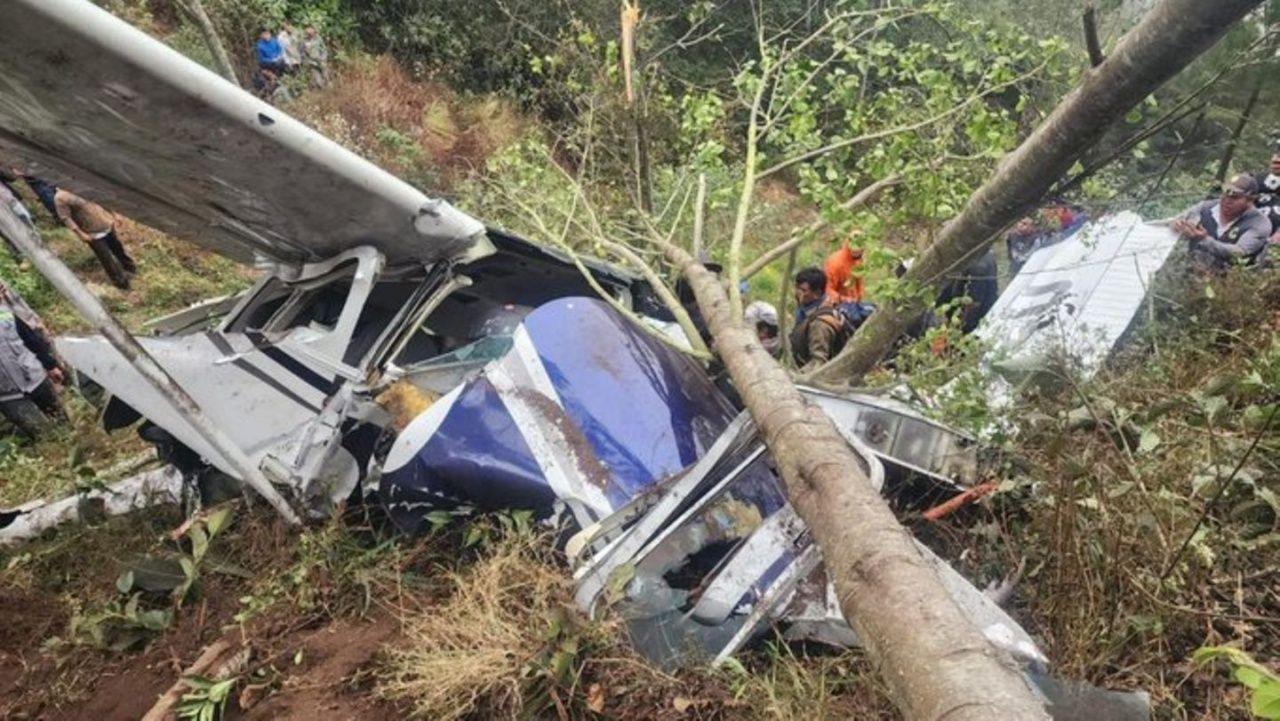 Trajik son...Medya devinin varisi hamile eşiyle birlikte uçak kazasında hayatını kaybetti 4