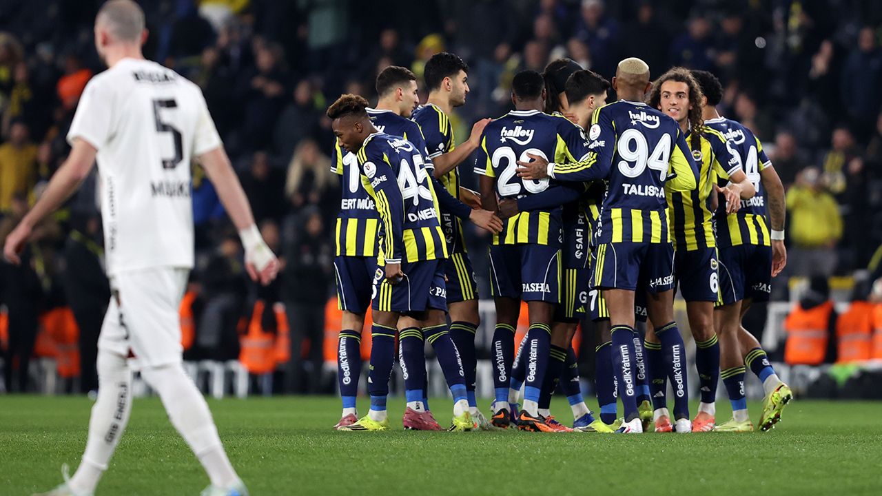 Fenerbahçe-Gaziantep FK maçı sonrası yorumlar 10