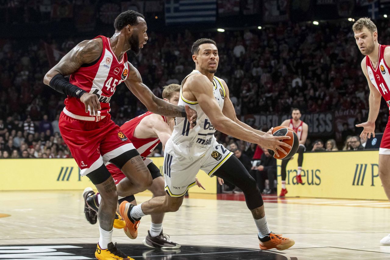 Fenerbahçe Beko Euroleague'de kan kaybediyor: Olympiakos'a 104-87 mağlup oldu, üst üste 2. maçında kayıp yaşadı 1