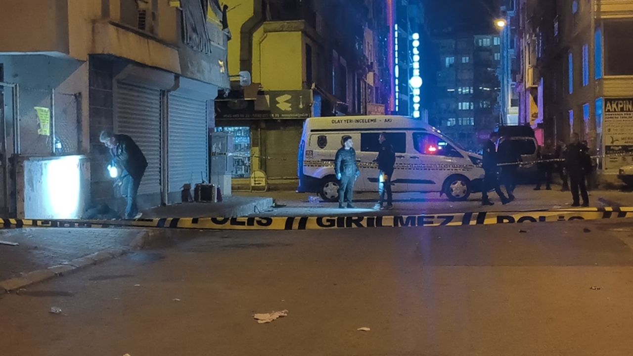 Komşuların tartışması silahlı kavgaya dönüştü: 2 yaralı 2