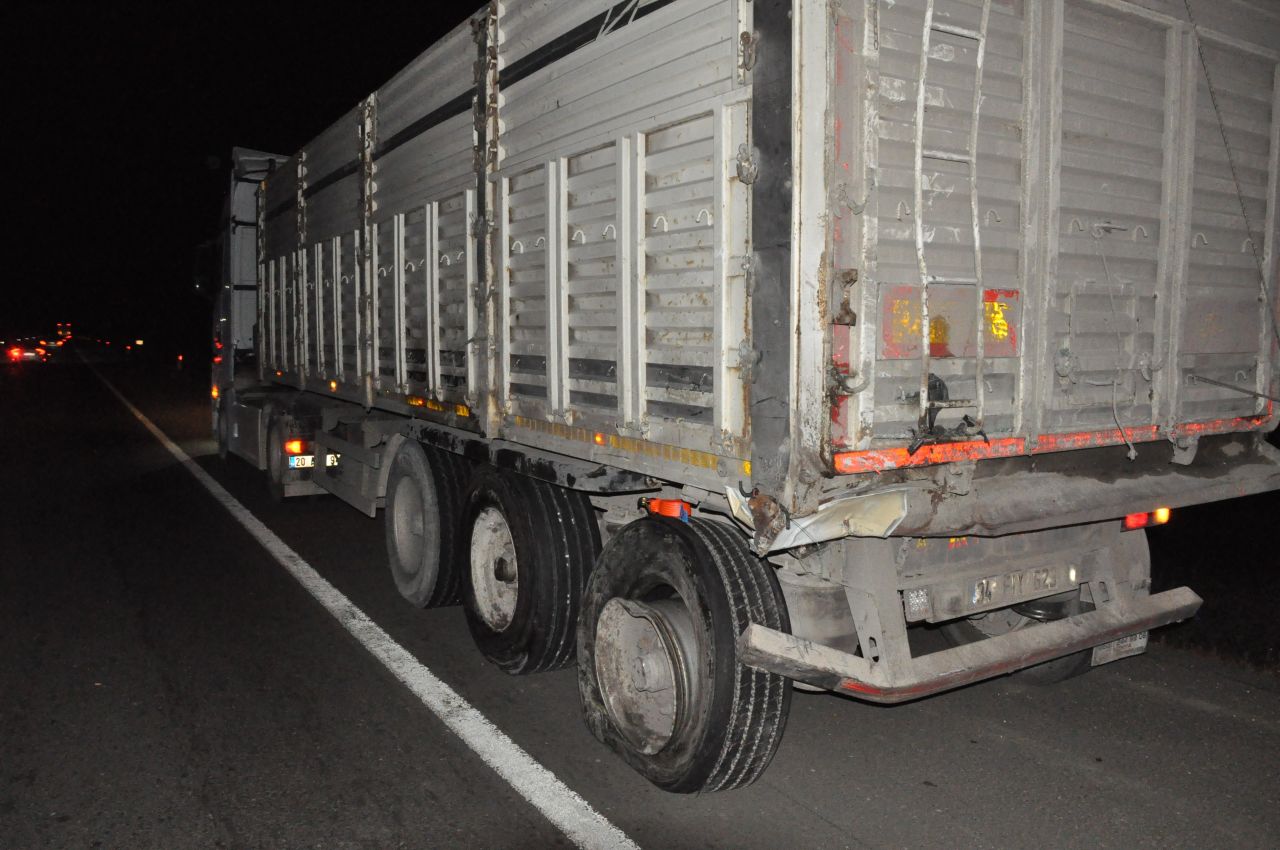 Edirne'de feci kaza: 2 ölü, 1 yaralı 6