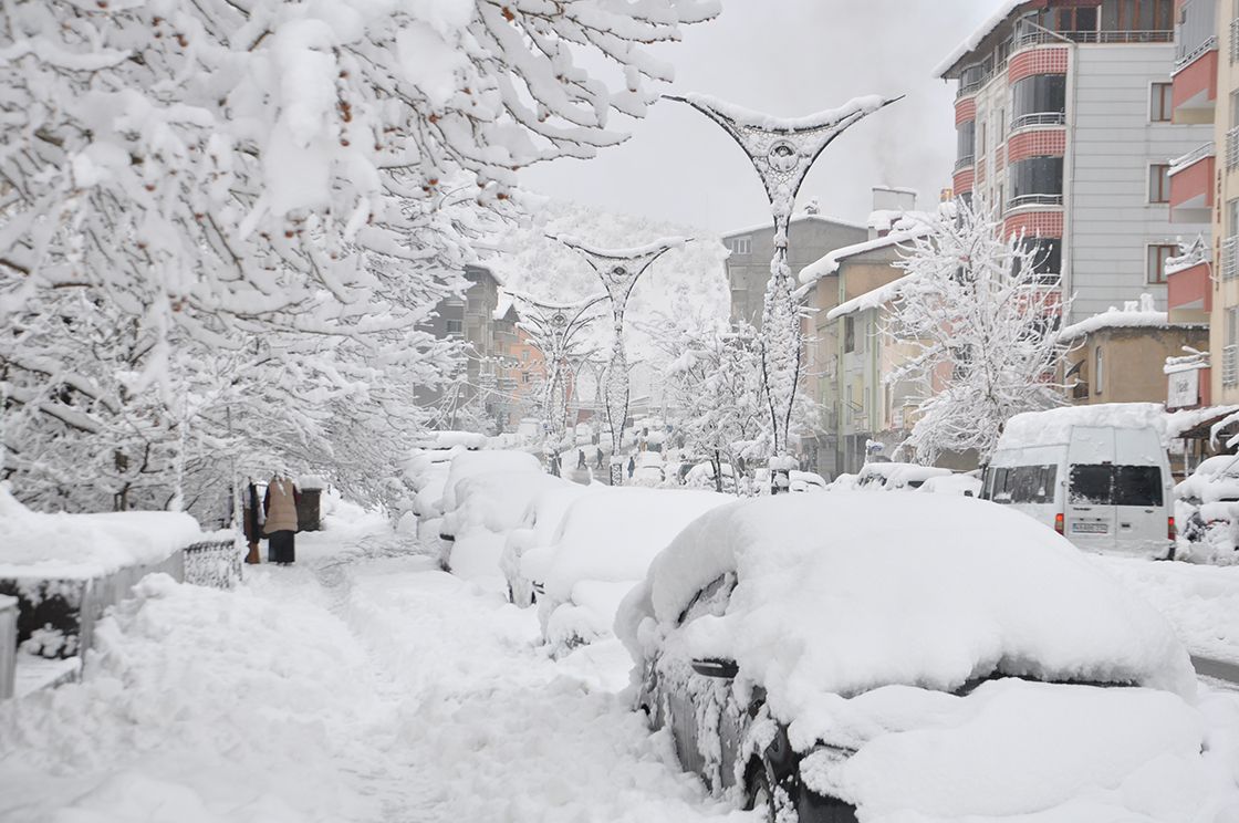 Yarın için kar yağışı uyarı geldi: 8 il etkilenecek 4