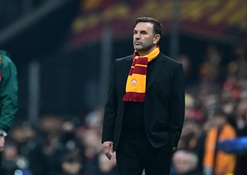 Okan Buruk, Liverpool maçının ardından hakemi eleştirdi 3
