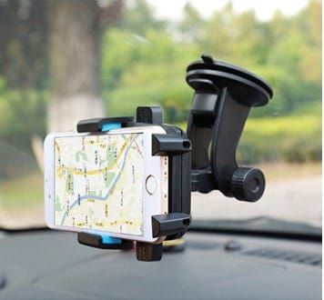 Trafikte yeni yasak: Ön cama telefon takana 21 bin TL ceza! 1 Nisan'da yeni dönem başlıyor 2