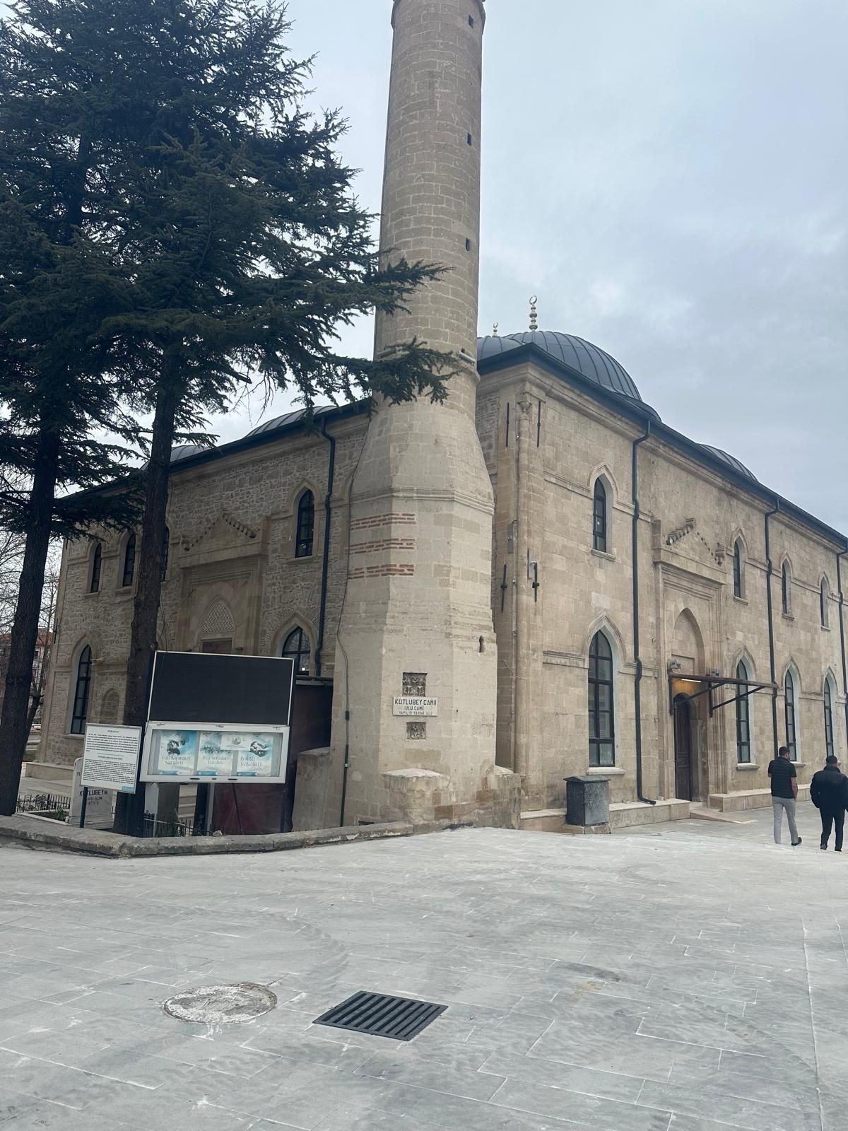 Asırlık emanetler cemaatiyle buluşuyor: 3 tarihi cami yeniden ibadete açılıyor! Bakan Ersoy: Asırların mirasını yeniden ayağa kaldırıyoruz! 6