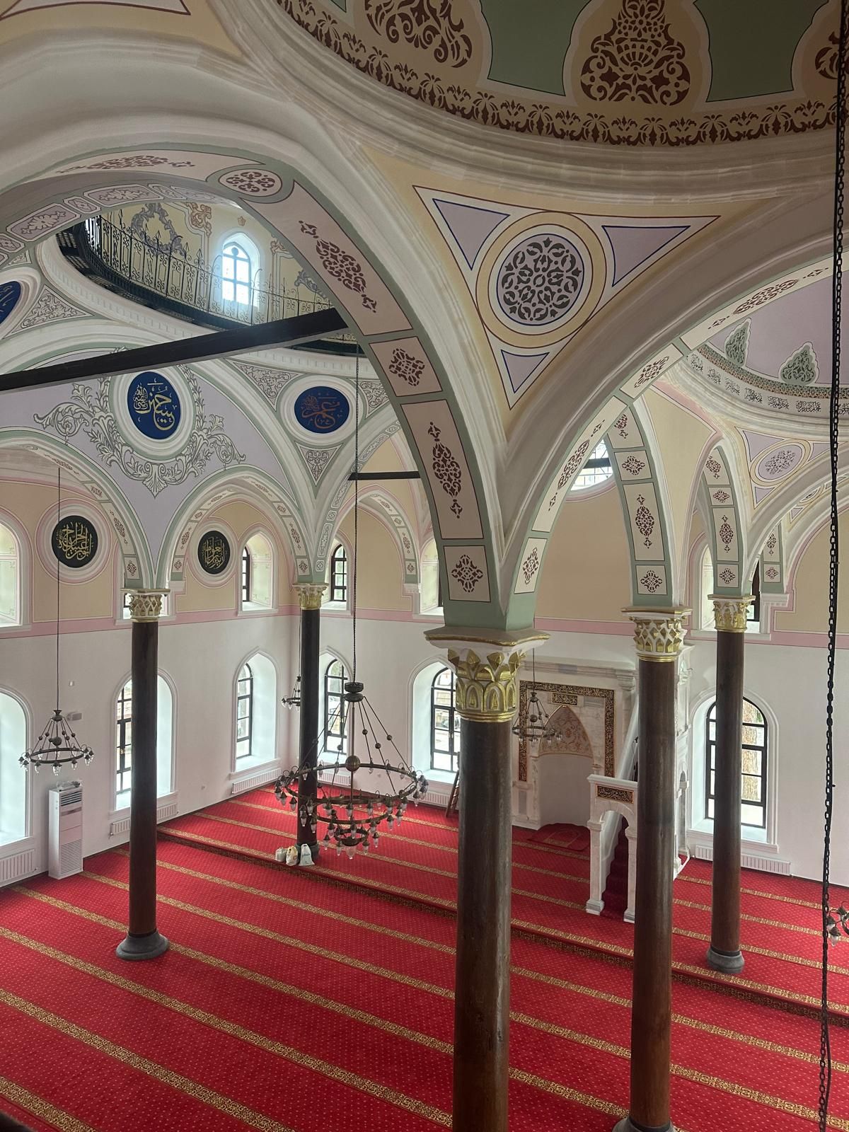 Asırlık emanetler cemaatiyle buluşuyor: 3 tarihi cami yeniden ibadete açılıyor! Bakan Ersoy: Asırların mirasını yeniden ayağa kaldırıyoruz! 3