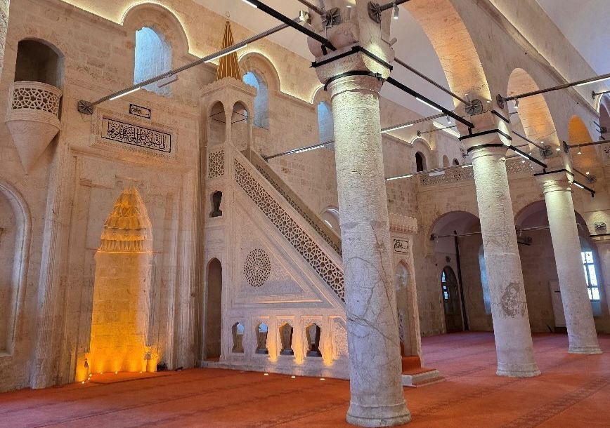 Asırlık emanetler cemaatiyle buluşuyor: 3 tarihi cami yeniden ibadete açılıyor! Bakan Ersoy: Asırların mirasını yeniden ayağa kaldırıyoruz! 1