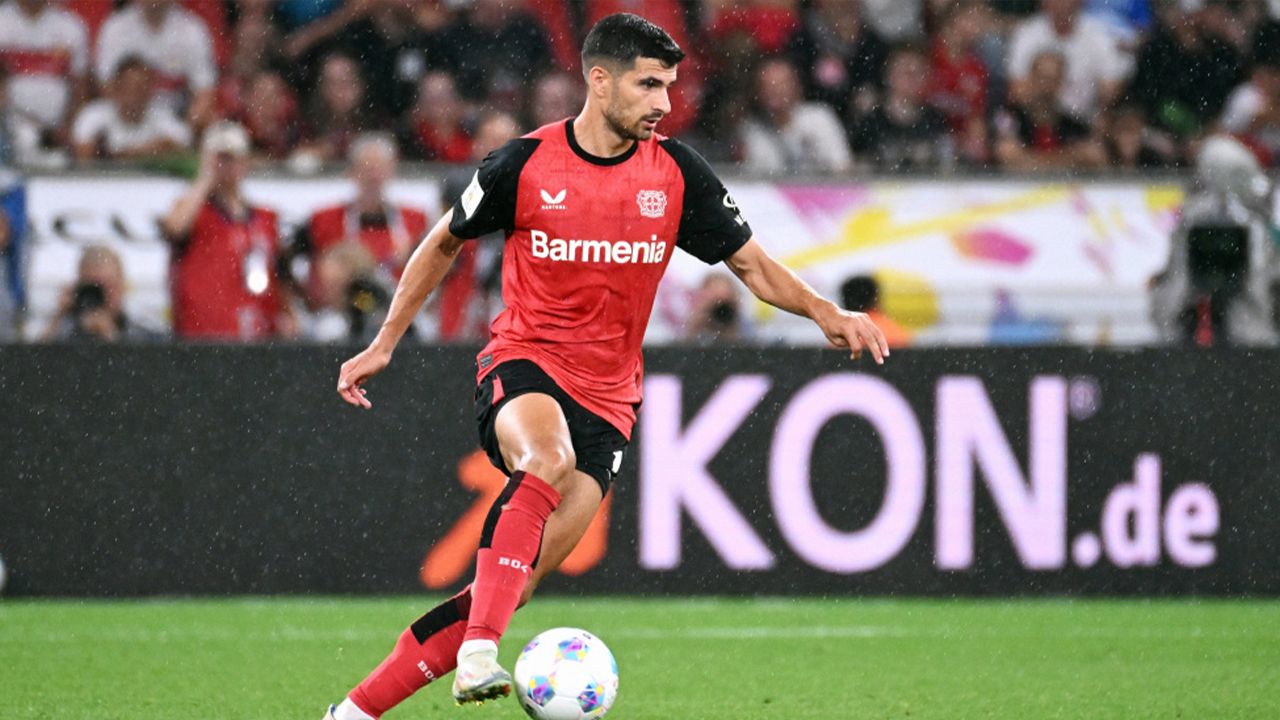 Beşiktaş'tan genç futbolcu harekatı: 3 isim İstanbul'a geldi 9