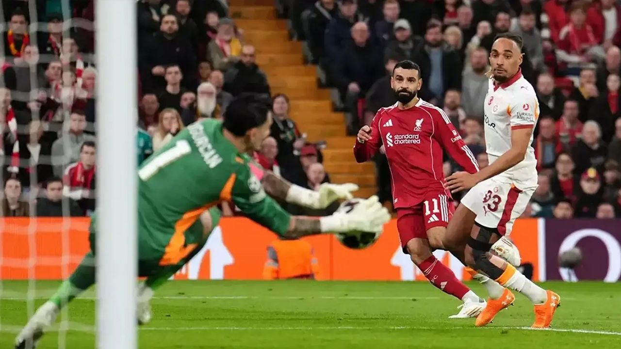 3 Premier Lig takımı Uğurcan Çakır'ı istiyor 8