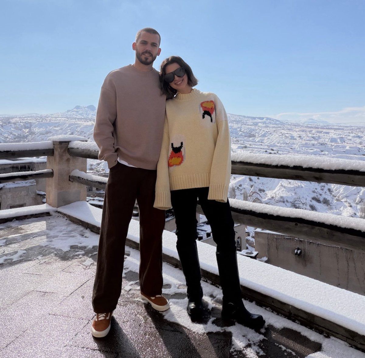 Buse Terim yeni aşkıyla kayak tatilinde! 2