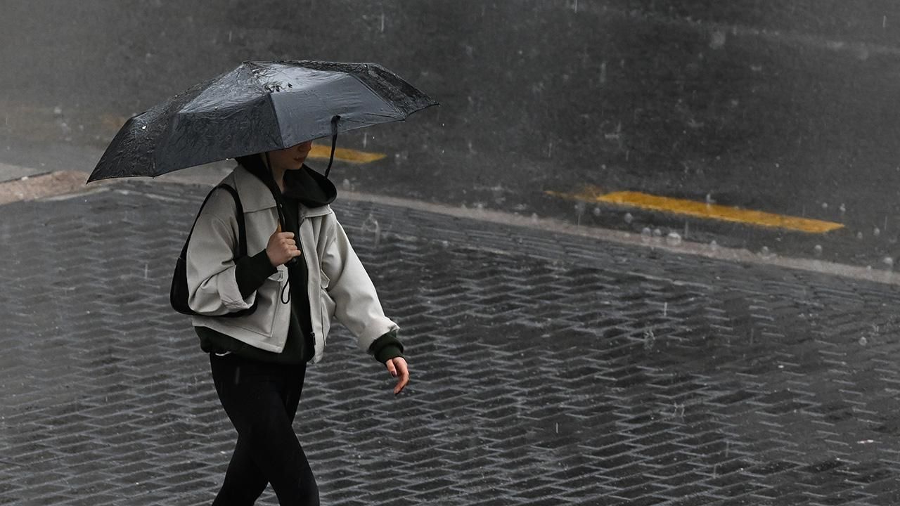 Meteoroloji açıkladı: 49 ile sağanak, 4 ile kar geliyor! 25